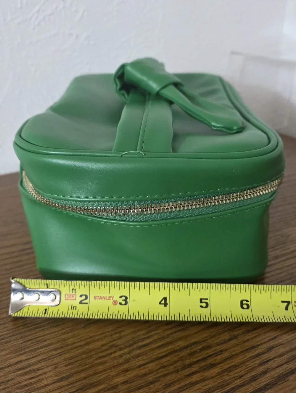 Hard Candy x Girl Scouts Mint Condition Green Faux Leather Zipper Makeup Bag 10
